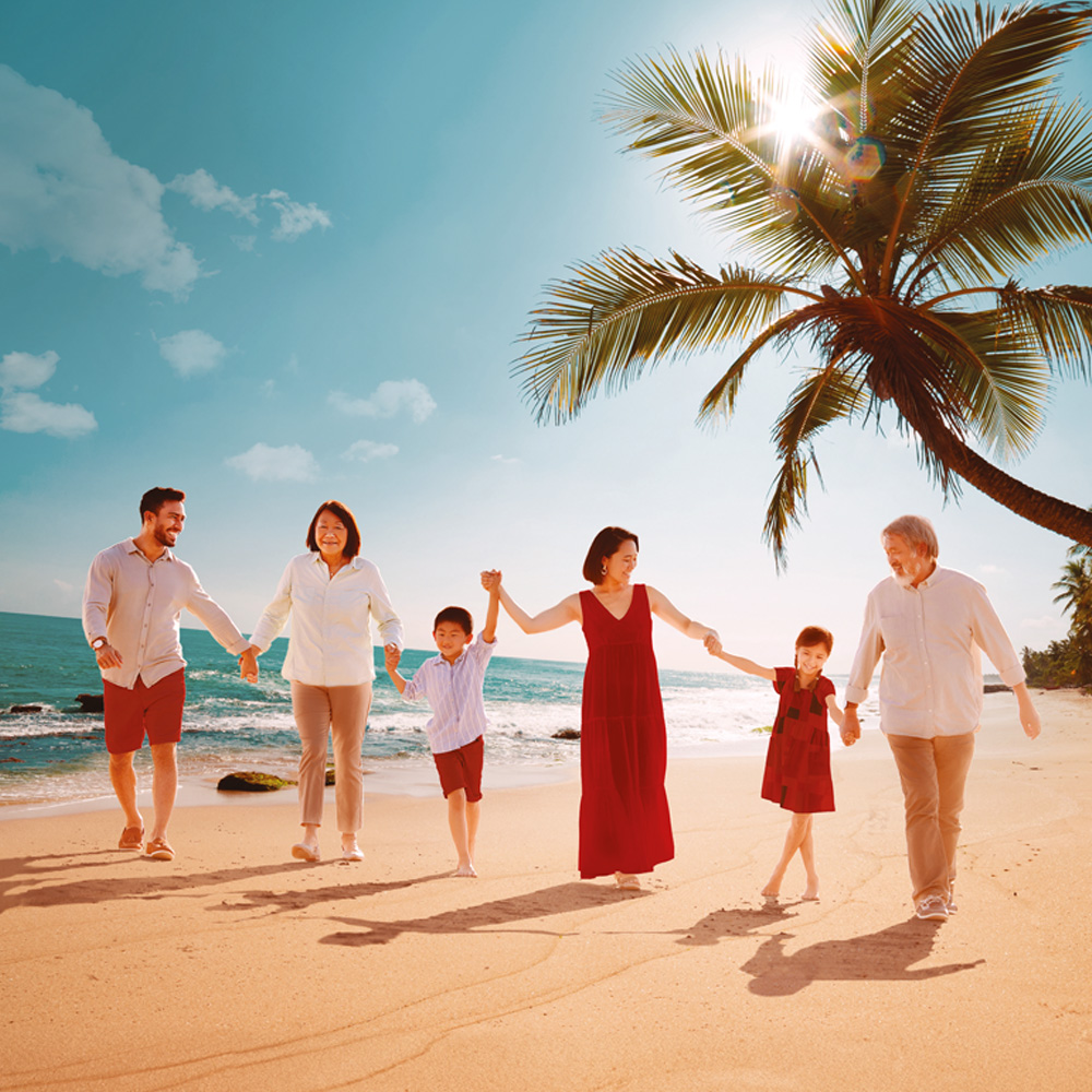 young asian family with son and daughter on vacation; image use for HSBC Philippines premier welcome offer page