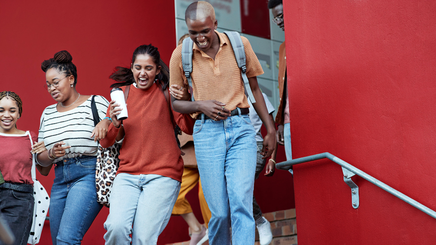 Students leaving classroom; Image used for HSBC Premier Overseas Education page - Take the first step in studying abroad